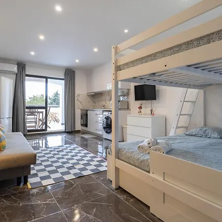 Apartment Magnificent